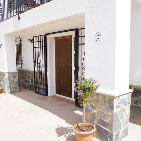 Casa Leonora