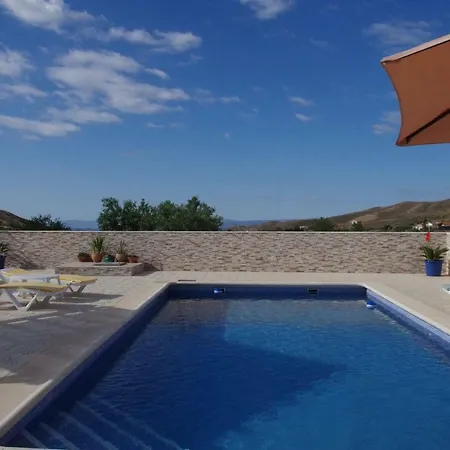 Casa Leonora *